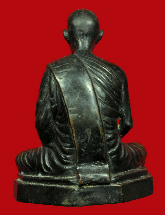 พระบูชาหลวงพ่อฮวด วัดหัวถนนใต้ รุ่นแรก พศ.2514 - 2