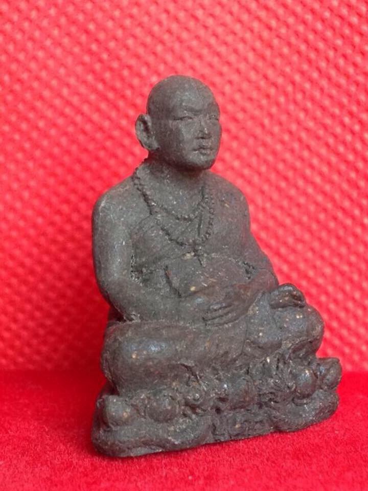 พระฤาษีปู่แก้วปฐมมุนี หลังยันต์ตรีโลกนาถ เนื้อว่าน - 4