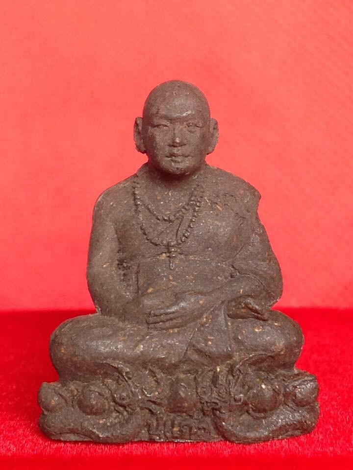รูปหล่อพระฤาษีปู่แก้วปฐมมุนี หลังยันต์ตรีโลกนาถ เนื้อว่าน - 1