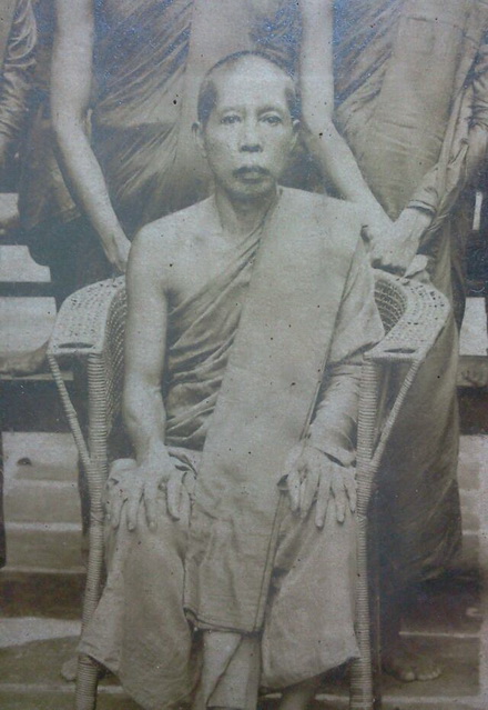 ภาพถ่ายซีเปียพระนวกะ  - 5