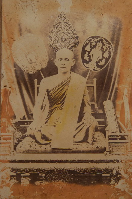ภาพถ่ายซีเปีย พระเขมาภิมุขธรรม วัดพิชัยญาติ  - 2