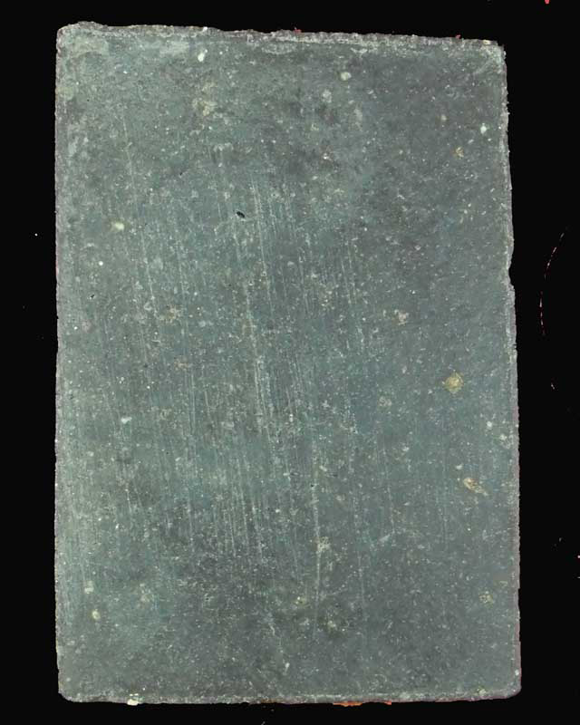 พระสมเด็จหลังลายเซ็นต์ใต้ฐานอุดจีวร หลวงปู่หมุน วัดบ้านจาน รุ่นมหาสมปรารถนา เนื้อดำติดจีวร ปี๔๓(๔) - 2