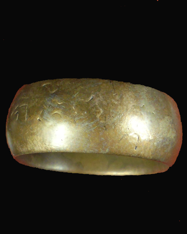 แหวนปลอกมีดนิ้วเพชรพระอิศวร หลวงปู่หมุน รุ่นเสาว์ห้าบูชาครู เนื้อนวโลหะ ตอกโค้ด ตอกเลข 1777 ปี ๔๓(๔) - 5