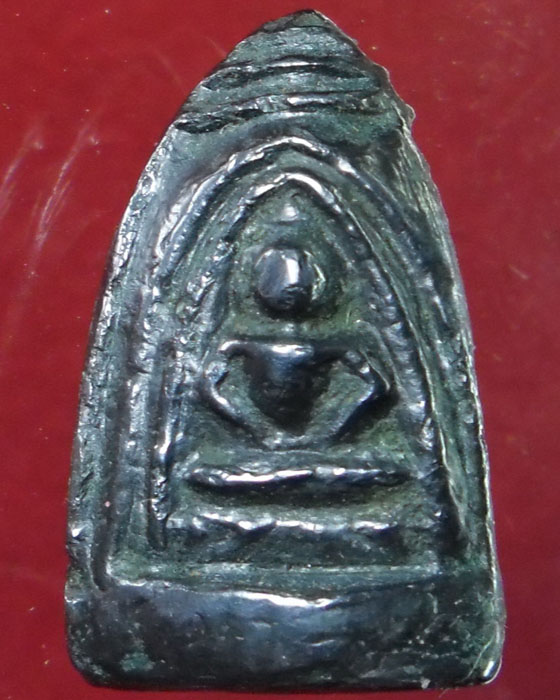 หลวงพ่ออี๋ วัดสัตหีบ ชลบุรี เนื้อเมฆพัตร สามหน้า ยุคแรก - 1