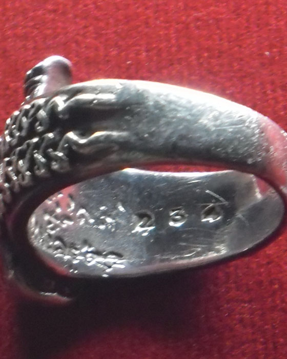 แหวนพ่อครูฤาษีจินดามณี หลวงปู่หมุน รุ่นพิธีไหว้ครูฯ เนื้อเงิน ขนาด๑.๘ เซนติเมตร เลขสวยสุด๒๓๔ ปี๔๔(๔) - 4