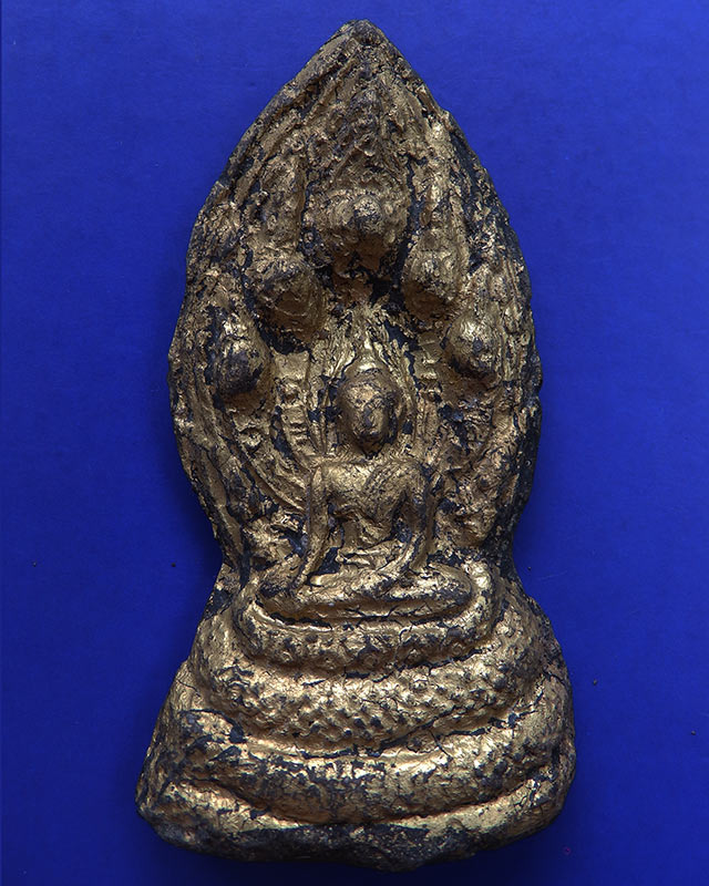 4.พระโคนสมอเนื้อดินพิมพ์นาคปรก กรุวังหน้า ลงรักปิดทอง - 1