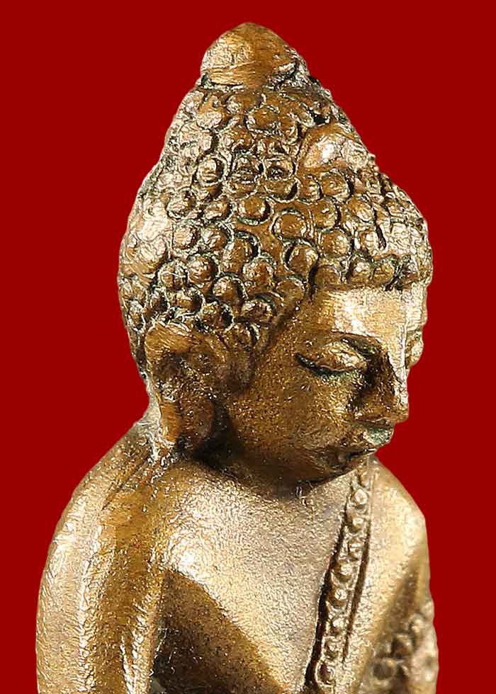 พระกริ่งเก้าแก้ว หลวงปู่แก้ว เกสาโร เนื้อสำริดสวยๆครับ - 1