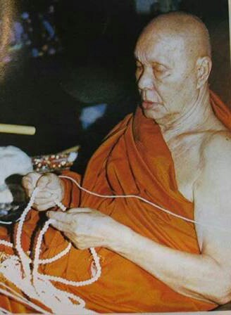 ประคำไม้มงคล108เม็ด หลวงพ่ออุตตมะ วัดวังก์วิเวการาม จ.กาญจนบุรี เจ้าตำหรับประคำอันโด่งดัง - 4