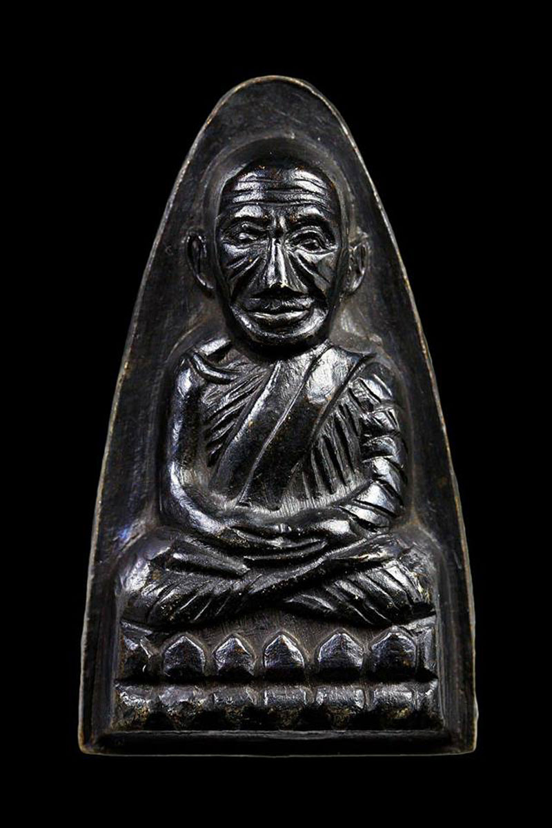 หลวงปู่ทวด พิมพ์หลังหนังสือใหญ่ เสาอากาศ ไหล่จุด - 1