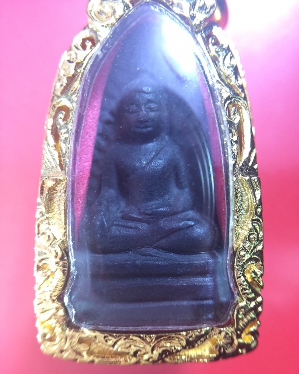 พระรอด กริ่งผสมว่าน 108 (สีดำ) #1 - 2