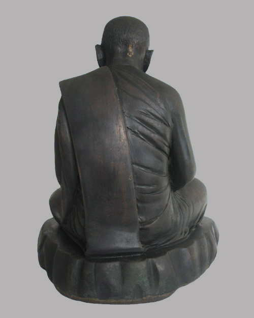 พระบูชารุ่นแรกหลวงปู่เหรียญ วรลาโภ หน้าตัก 5 นิ้ว ปี 2536 - 2
