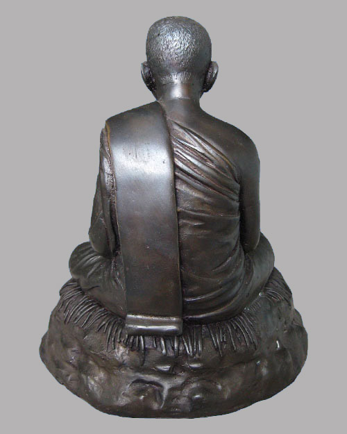 พระบูชาหลวงปู่บุญหนา ฐานภูเขา รุ่นแรก หน้าตัก 5 นิ้ว - 2