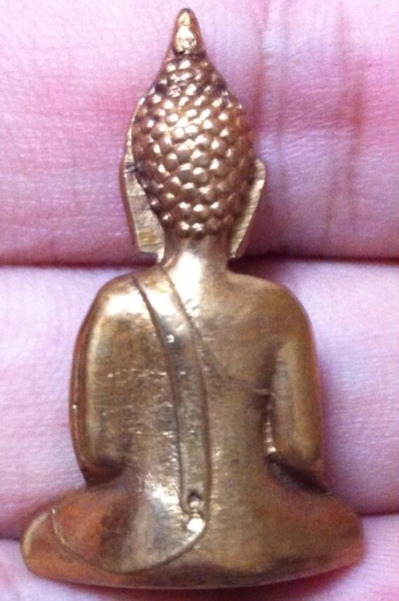 หลวงพ่อพระใส รุ่นแรก ปี2505 พิมพ์เข่าแคบ #40 - 2