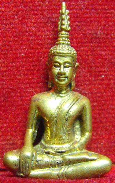 หลวงพ่อพระใส รุ่นเสาร์ห้า ปี2536 เนื้อทองเหลือง - 1