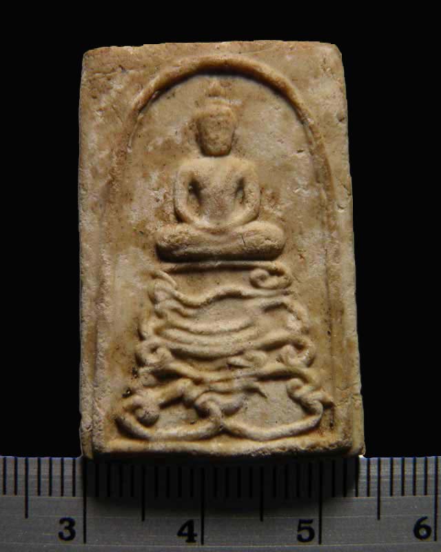 พระสมเด็จผงมหาจินดามนต์ รุ่นแรก หลวงพ่อเกษม วัดม่วง จังหวัดอ่างทอง ปี 2533 - 3