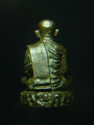 รูปหล่อฐานภูเขาพระอาจารย์ฝั้น ก้น k หมายเลข 59 - 2