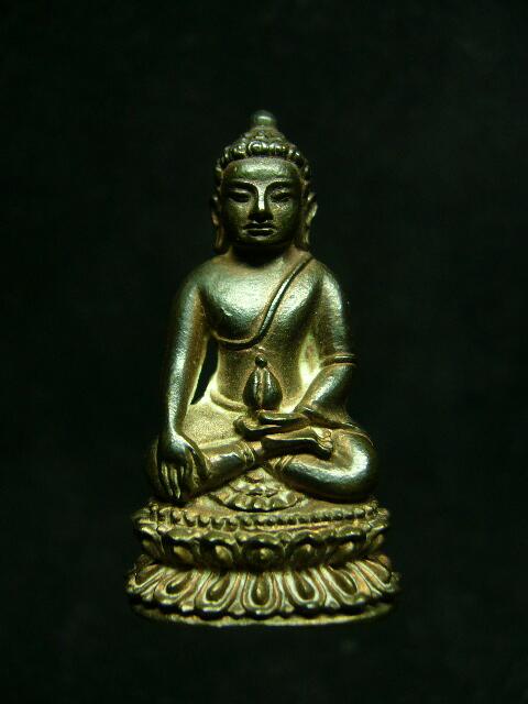 พระกริ่งรุ่นแรกพระอาจารย์วัน วัดถ้ำอภัยดำรงธรรม เนื้อนวะ - 1