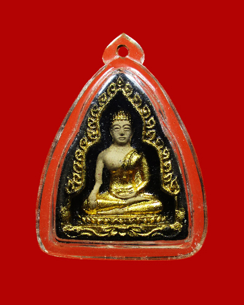 พระสมเด็จสุโขทัย วัดชิโนรส ปี 2512 เนื้อผงลงรักปิดทองแจกกรรมการ (หลวงพ่อกวย ร่วมปลุกเสก) กรุงเทพฯ - 1