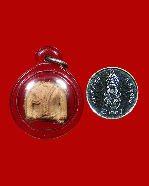 ชิ้นส่วนพระโคนสมอ พิมพ์มารวิชัย เนื้อดิน จังหวัดพระนครศรีอยุธยา - 3