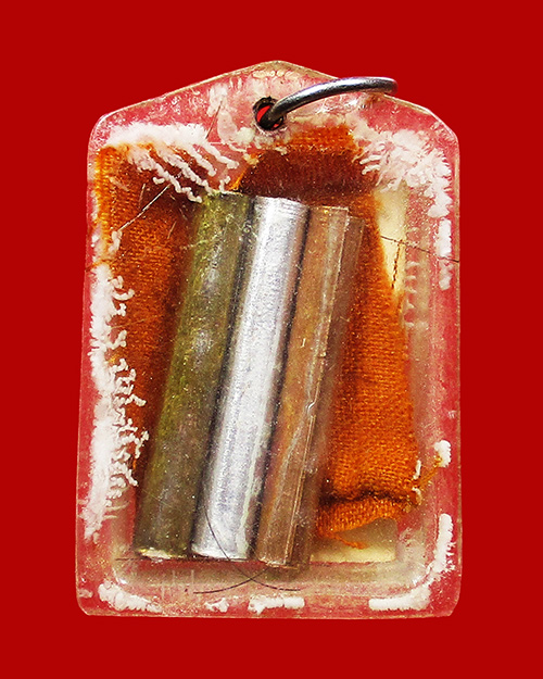 รูปถ่ายพ่อท่านนุ่ม (พระครูมานิตสมณคุณ) วัดมะเดื่อทอง หลังตะกรุด+จีวร+เกศา จังหวัดปัตตานี - 2