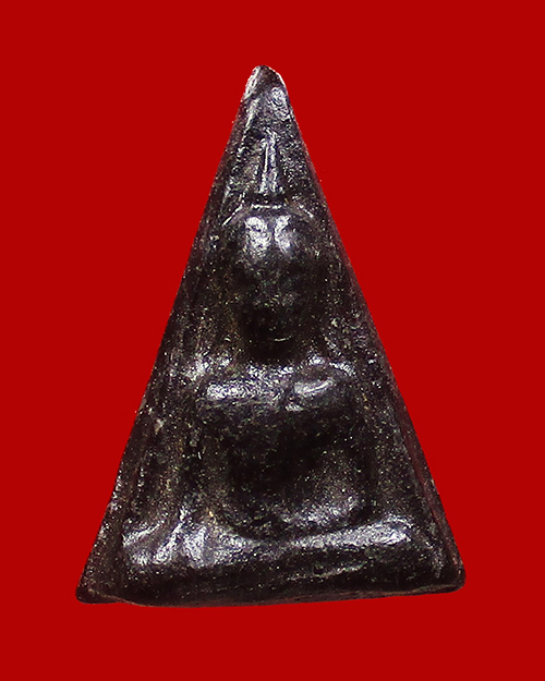 พระนางพญาหลวงปู่ทาบ วัดกระบกขึ้นผึ้ง ปี 2505 เนื้อผงผสมใบลาน จังหวัดระยอง - 1