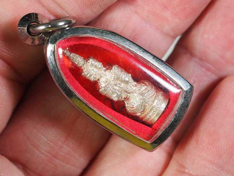 ยอดเศียรหลักเมือง จตุคามรามเทพรุ่นปรกเกล้า พิมพ์เล็กเนื้อเงิน กลุ่มเลขกวนอู - 3