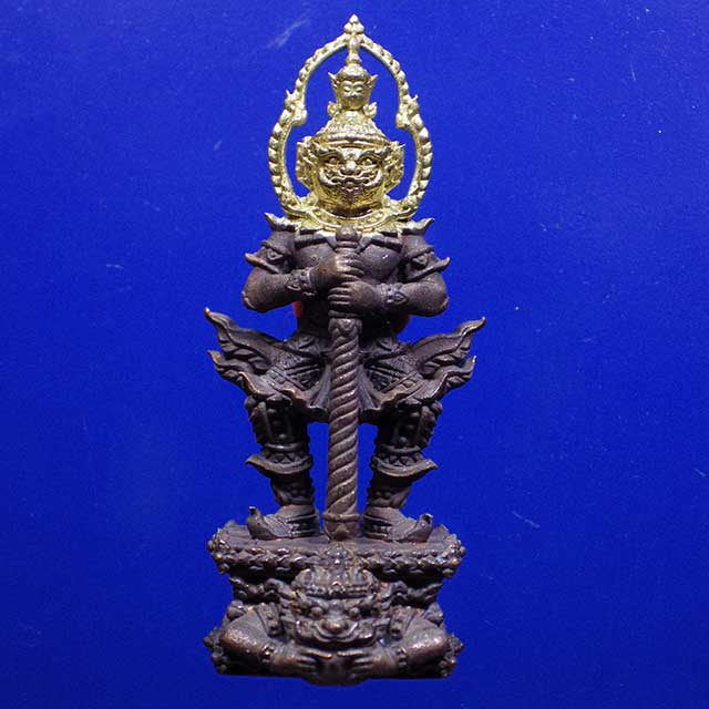 ท้าวเวสสุวรรณ หลวงปู่บุญมา วัดบ้านแก่ง จ.ปราจีนบุรี เนื้อชนวนหน้าทอง - 1