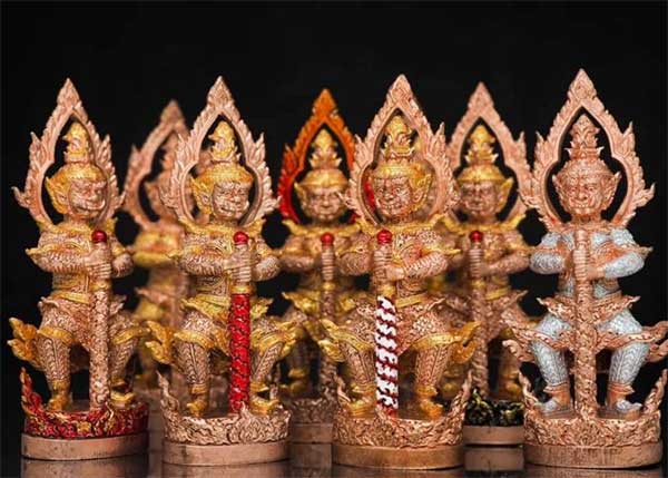 .ท้าวเวสสุวรรณ หลวงพ่อหวั่น วัดคลองคูณ รุ่นคลังสมบัตฺิ 2 - 4