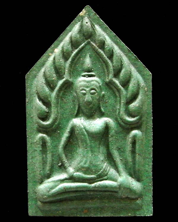ขุนแผนธงชัยชนะมาร รุ่นเสริมบารมี เจ้าคุณธงชัย วัดไตรมิตร เนื้อแตกลายงาสีเขียว สวยสมบูรณ์ กล่องเดิม - 1