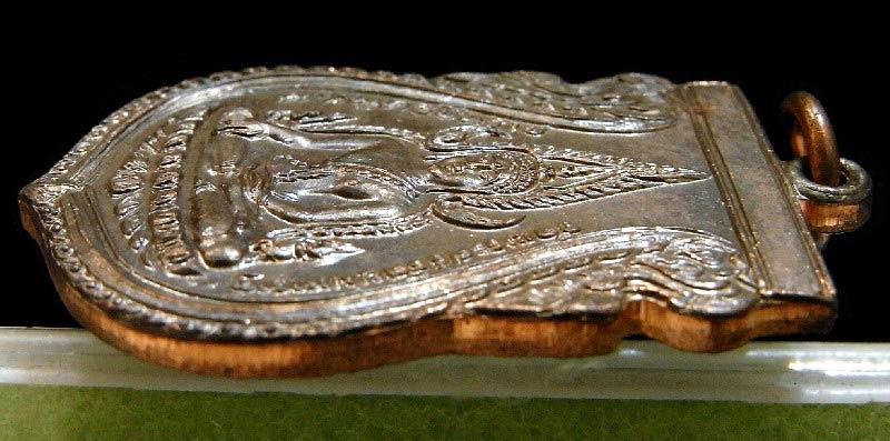 สวยกริบ เหรียญ พระพุทธชินราช เนื้อนวะพิเศษ ปี 30 รุ่นปฏิสังขรณ์ ตอกโค๊ต วัดใหญ่ฯ จ.พิษณุโลก - 3