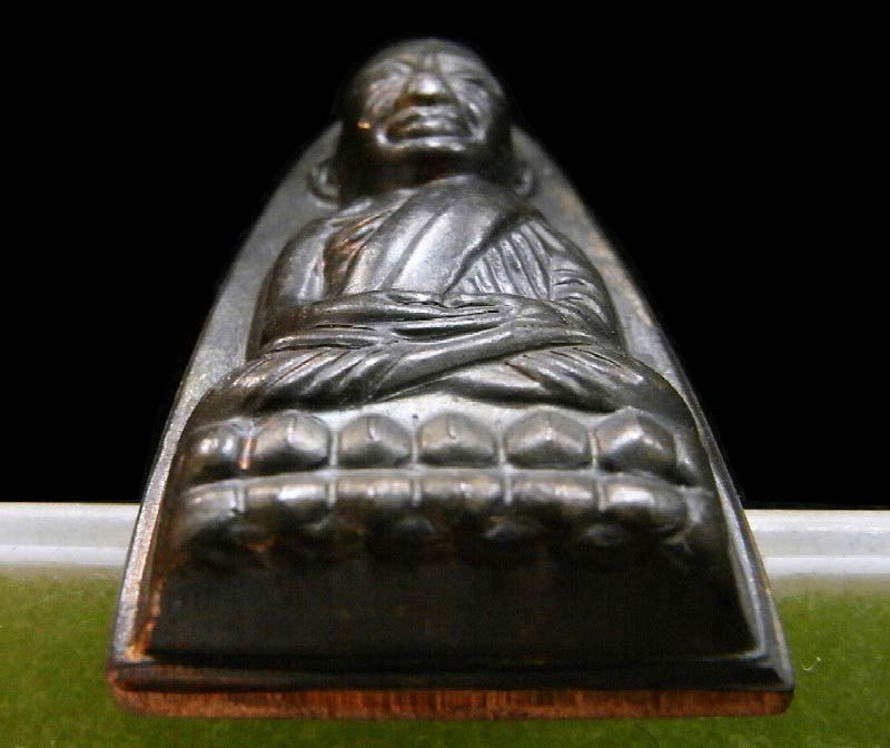 หลวงพ่อทวด "รุ่น ๑" วัดช้าง นวโลหะ พร้อมบัตรรับรอง และกล่องเดิมจากวัด สวยกริบ เชิญชมครับ - 4