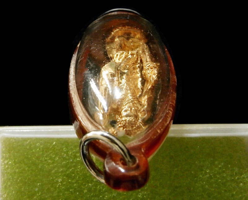 รางวัลที่ 1 หลวงพ่อแพ วัดพิกุลทอง ปี 19 พระสิวลี กะไหล่ทอง เลี่ยมเดิม สวยกริบ เชิญชมครับ - 4