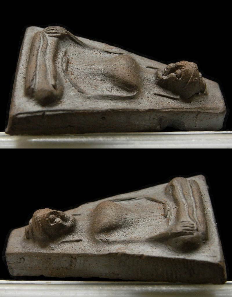 พระผงสุพรรณ ปี 18 ปลุกเสกประเทศอินเดีย เนื้อน้ำตาลเทา (นิยม) พร้อมกล่องเดิม เชิญชมทุกมุมครับ - 3