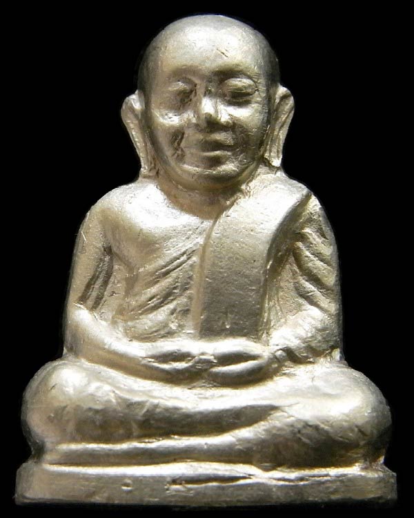 หลวงพ่อเงิน วัดบางคลาน ปี 15 เลี่ยมทอง พร้อมบัตรรับรอง เนื้ออัลปาก้า ออกวัดมูลเหล็ก เชิญชมครับ - 1