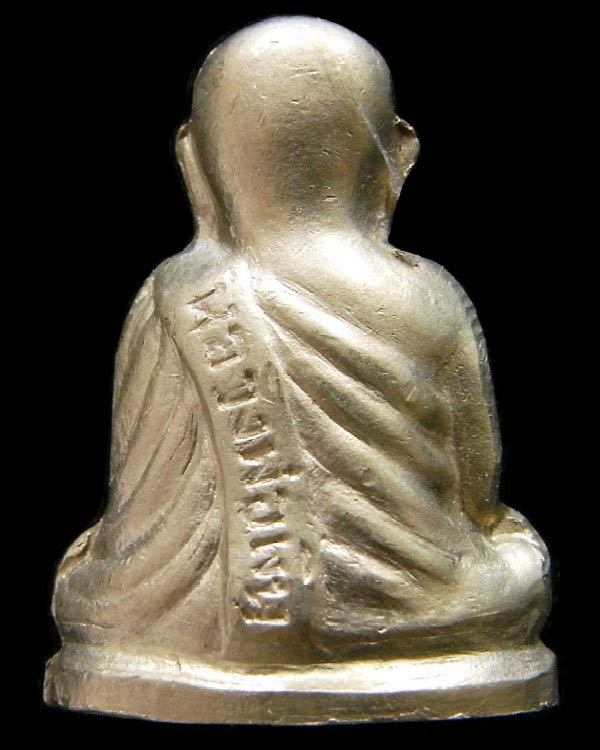 หลวงพ่อเงิน วัดบางคลาน ปี 15 เลี่ยมทอง พร้อมบัตรรับรอง เนื้ออัลปาก้า ออกวัดมูลเหล็ก เชิญชมครับ - 2