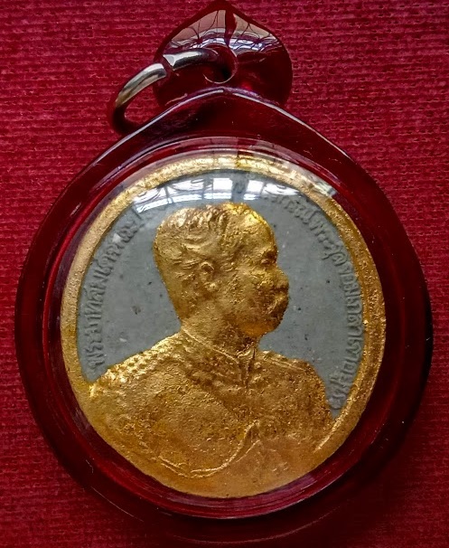 พระพุทธชินราช-ร.5 1ในชุดกรรมการ หลวงพ่อแพ วัดพิกุลทอง พิธีมหาพุทธาพิเษก ปี35 เนื้อผงเกสร 108 - 2