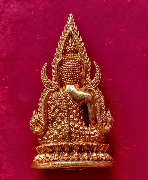 พระพุทธชินราช รุ่นเจ้าสัวมหาเศรษฐี หลวงพ่อพัฒน์ ปี62 เนื้อขันลงหิน ตอก 2โค๊ตและหมายเลข663 - 2
