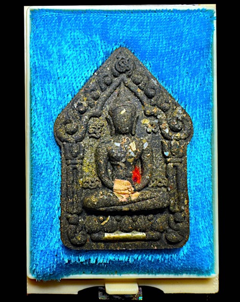 ขุนแผนแม่พิกุลเนื้อดำเพชรพระกาฬโรยผงตะใบวัชระธาตุตะกรุดเงิน - 3