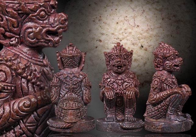 หนุมานมงคลบูรพารุ่นแรกหลวงปู่บัว ถามโก วัดศรีบูรพาราม จ.ตราด เนื้อทองแดงเถื่อนฐานอุดผงวิเศษ - 1