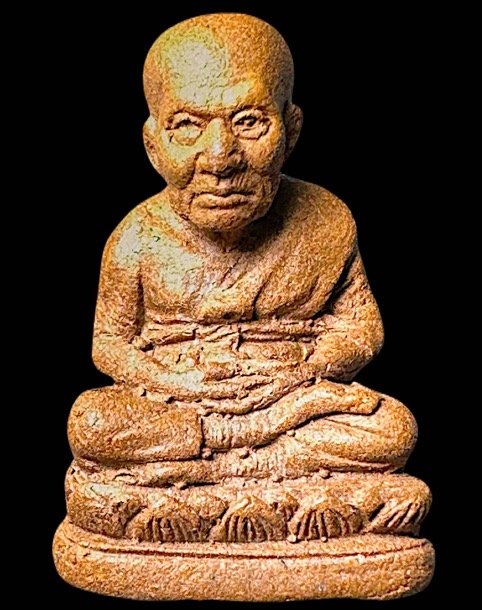 หลวงปู่ทวดลอยองค์ เนื้อว่านสบู่เลือด วัดปิยะธรรมาราม(คลองน้ำใส) อ.บันนังสตา จ.ยะลา ปี2550 - 1