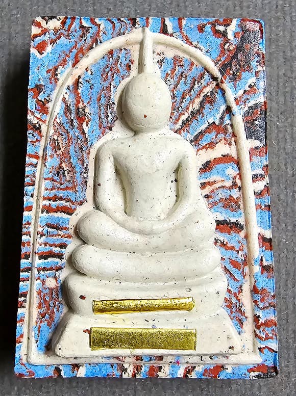 พระสมเด็จเนื้อขาวสมเด็จสายรุ้ง ฝังตระกรุดทองคำแท้ 1 ดอก หลวงปู่คีบ ธีรปัญโญ วัดป่าสุทธาวาส - 1