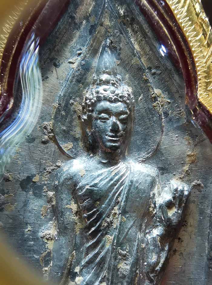 พระ 25 ศตวรรษ ปี 2500 ในหลวง รัชกาลที่ 9 เสด็จพระราชดำเนินเททอง เนื้อชิน องค์ที่ 6 มีเข็ม เลี่ยมทอง - 3