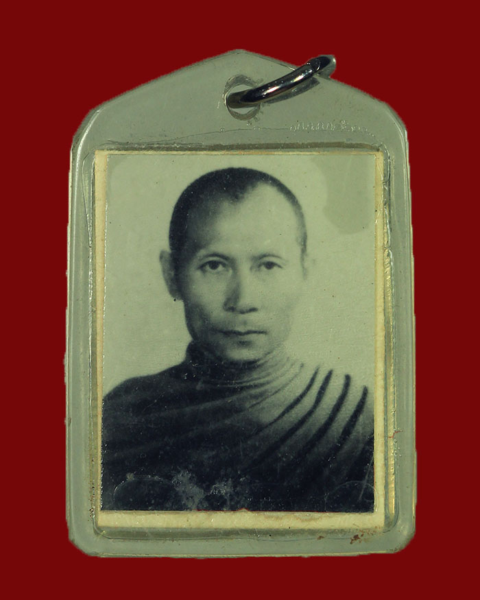 ภาพถ่ายอาจารย์ดำ วัดท่าสุทธาราม จ.ชุมพร หลังหลวงพ่อปิ๋ว วัดเทพนิมิตร # 2 เลี่ยมพร้อมใช้ - 2