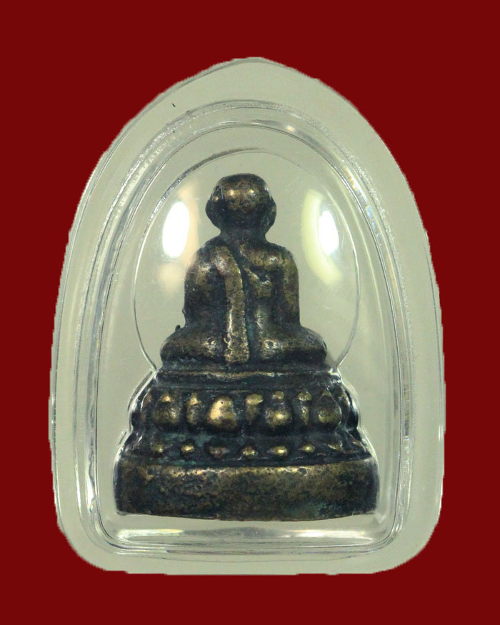 รูปหล่อโบราณหลวงพ่อในกุฏ วัดกุยบุรี จ.ประจวบคีรีขันธ์ ออกวัดไร่บน ปี 2516 - 2