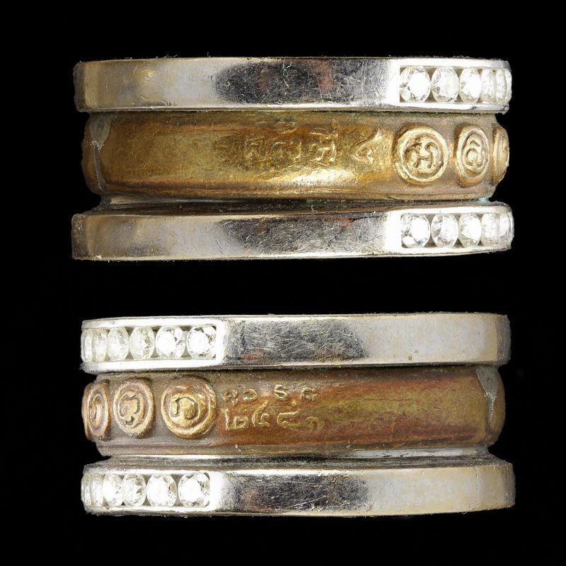 แหวนมงคลเก้า วัดราชบพิตร ปลุกเสกครั้งที่ 4 ปี 2481 ในเรือนทองคำขาวล้อมเพชร สวยงาม - 3
