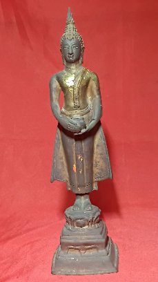 พระบูชาปางอุ้มบาตร(พระประจำวันพุธ) วัดประสาทบุญญาวาส ปี 2506 - 1