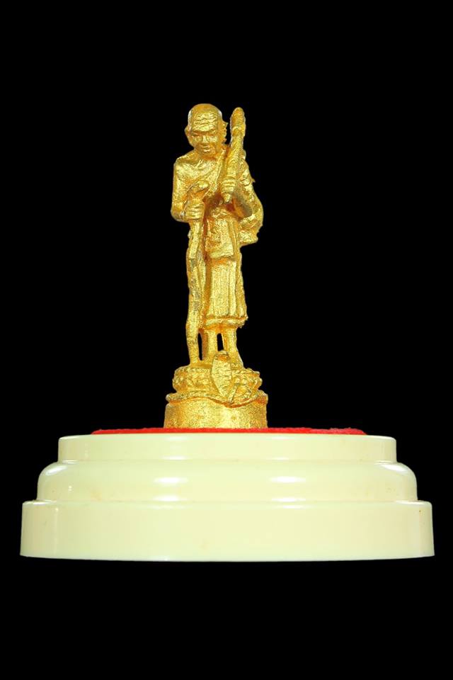 พระหลวงปู่ทวด หลวงพ่อสังวาลย์ เขมโก วัดทุ่งสามัคคีธรรม อ.สามชุก จ.สุพรรณบุรี - 1