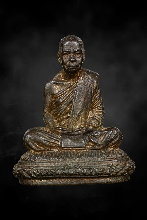 รูปเหมือนหลวงพ่อสังวาลย์ เขมโก วัดทุ่งสามัคคีธรรม อ.สามชุก จ.สุพรรณบุรี  - 1