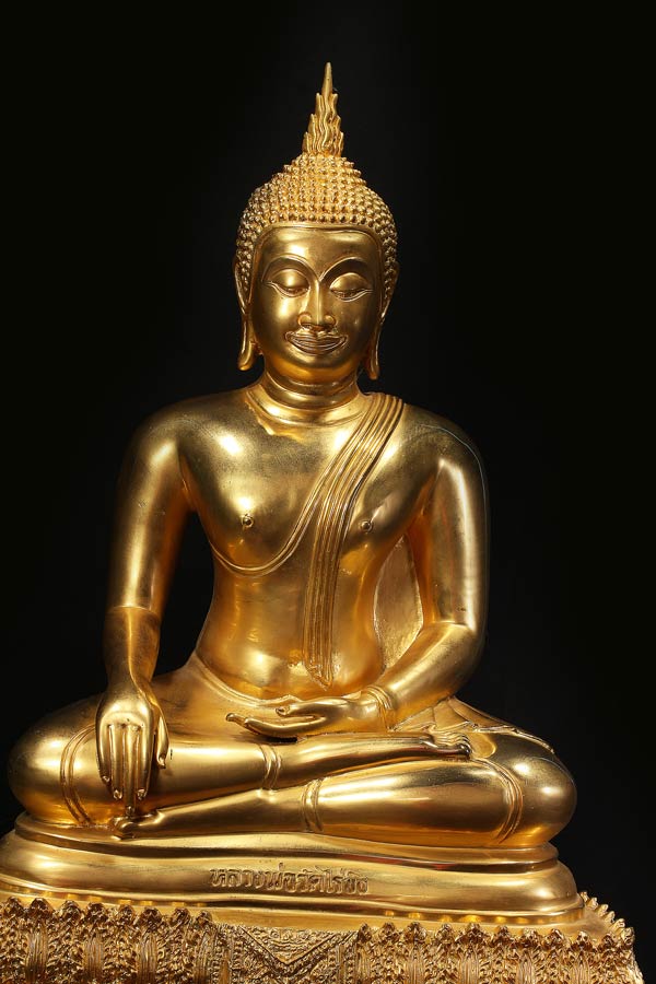 **พระบูชา หลวงพ่อวัดไร่ขิง จ.นครปฐม พ.ศ.2558 ผ้าทิพย์ มีตราสัญญาลักษณ์ สธ. (สิรินทร) - 4