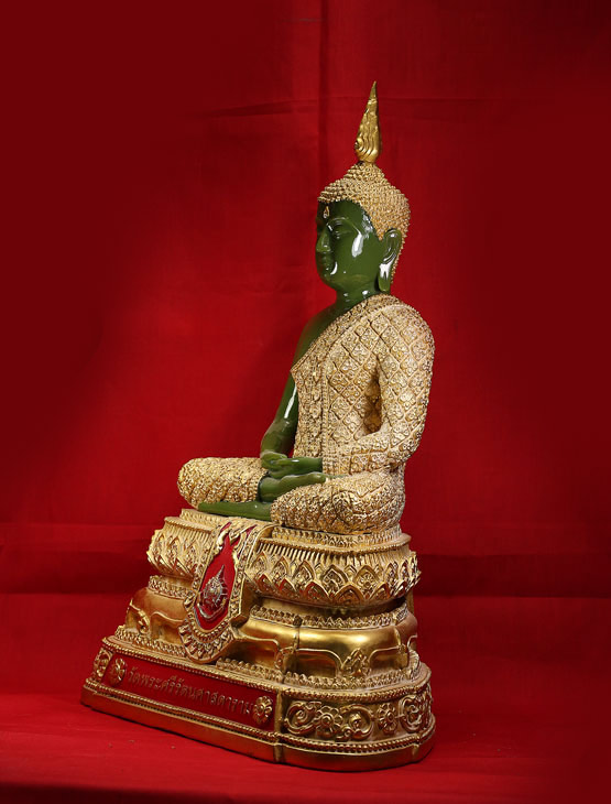 พระแก้วมรกต วัดพระศรีรัตนศาสดาราม (วัดพระแก้ว) ปี พ.ศ 2539 ปิดทองคำแท้ หน้าตัก 9 นิ้วอลังการมาก - 3